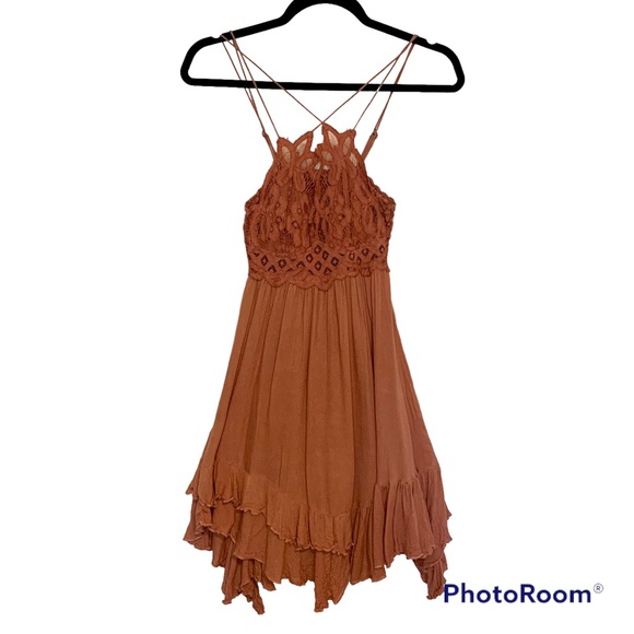 Free People Adella Crochet Floral Lace Ruffle Hem Smocked Strappy Back XS - Picture 13 of 14